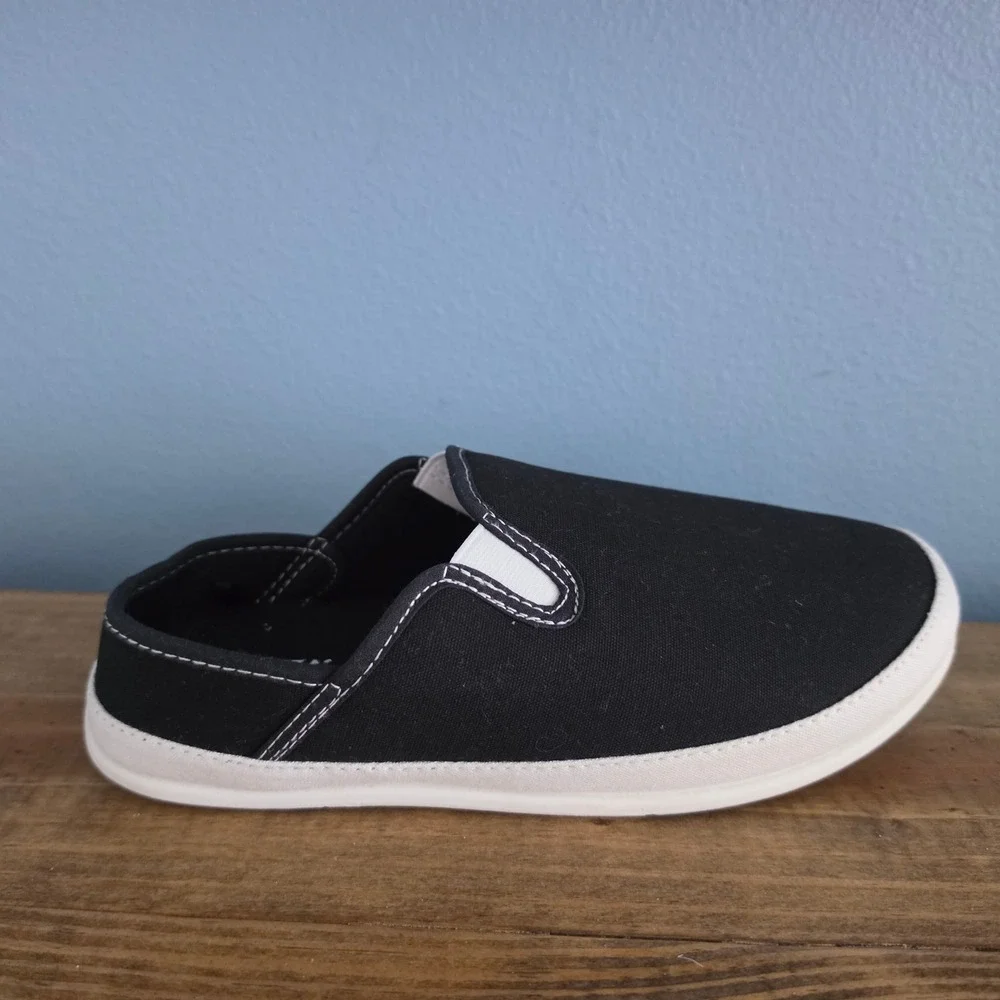 Deer Stags Youth Slipperooz Lil Spike Black Canvas Slip On Slipper Shoes Size 6M